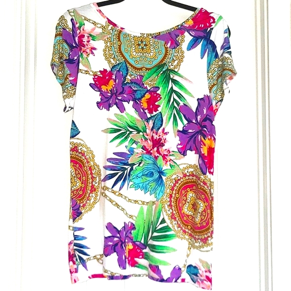 Jennifer Lopez top with cut out shoulders - Picture 4 of 4